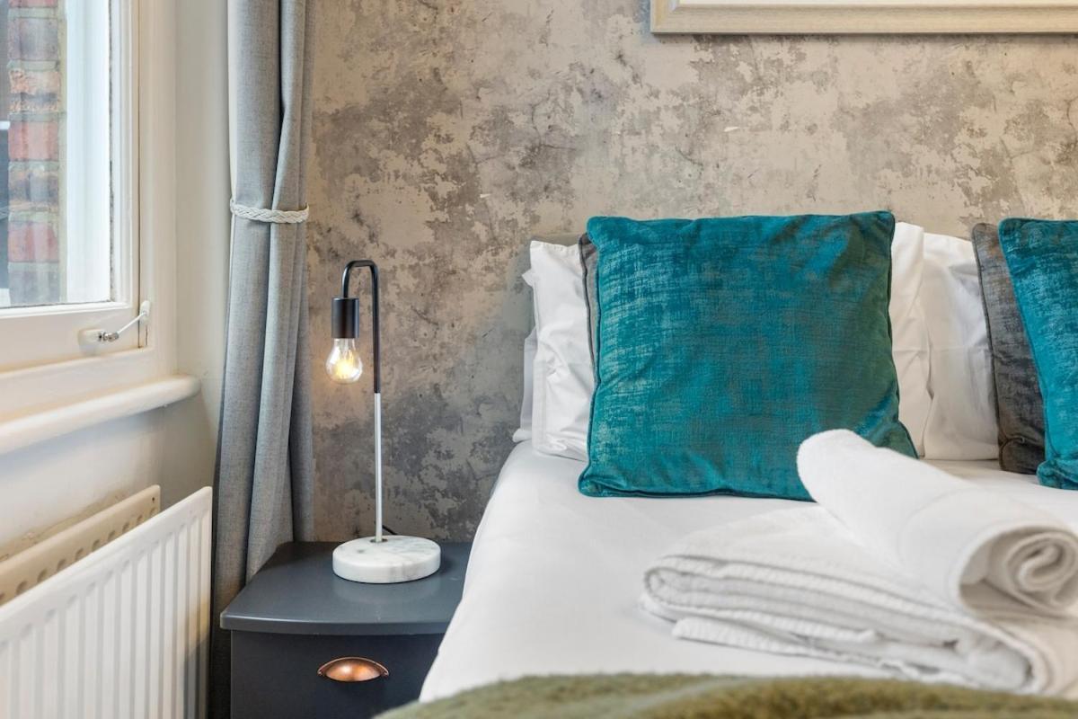 Ctr 1bed Regents Park Next Transport Apartment