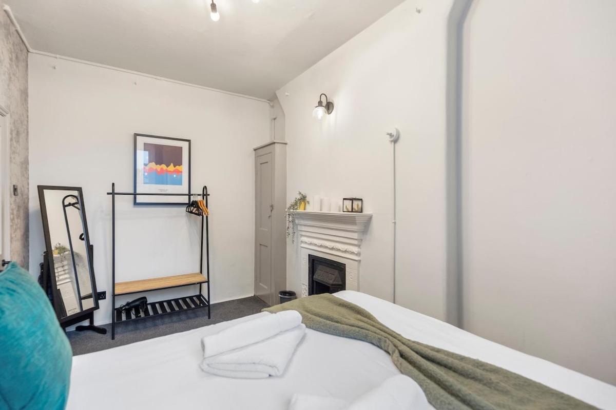 Ctr 1bed Regents Park Next Transport Apartment